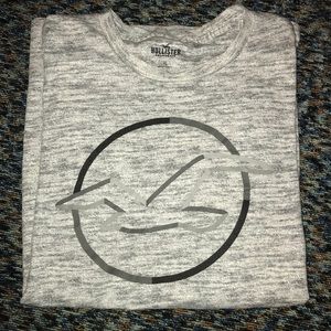 Hollister grey/white t-shirt